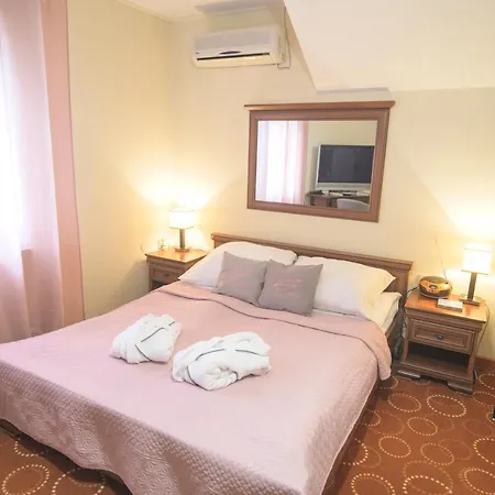 Centrum Ulan 3*